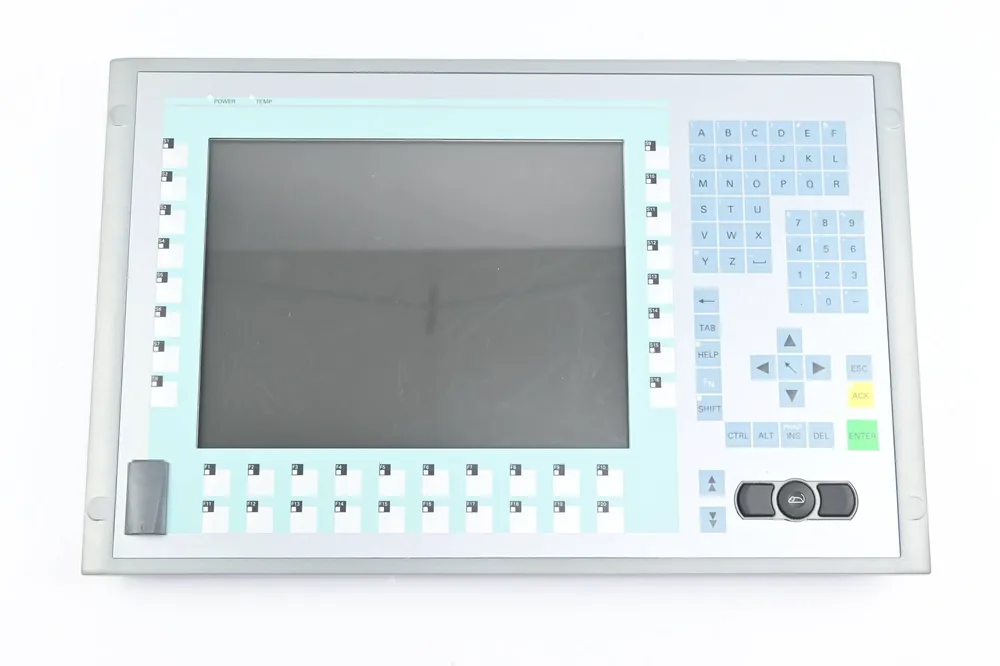 Abverkauf Siemens Panel 12 K 677/877 ROHS ( A5E00747062 ) E. A03