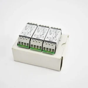 Wochenendangebot Siemens Leistungsverstärker für thermische Ventilantriebe UA1T 3er-Pack