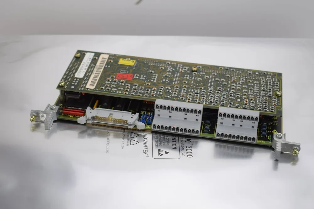 Zertifiziert Siemens SIMOVERT AC Drive 6SE7023-0FD20 ( 6SE7 023-0FD20 ) Version A