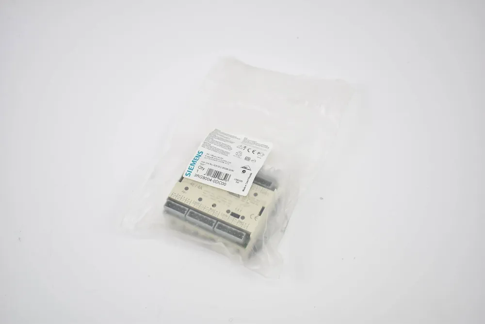 Abverkauf Siemens AS-i-Modul 4E/4A 3RG9 004-0DC00 ( 3RG9004-0DC00 )